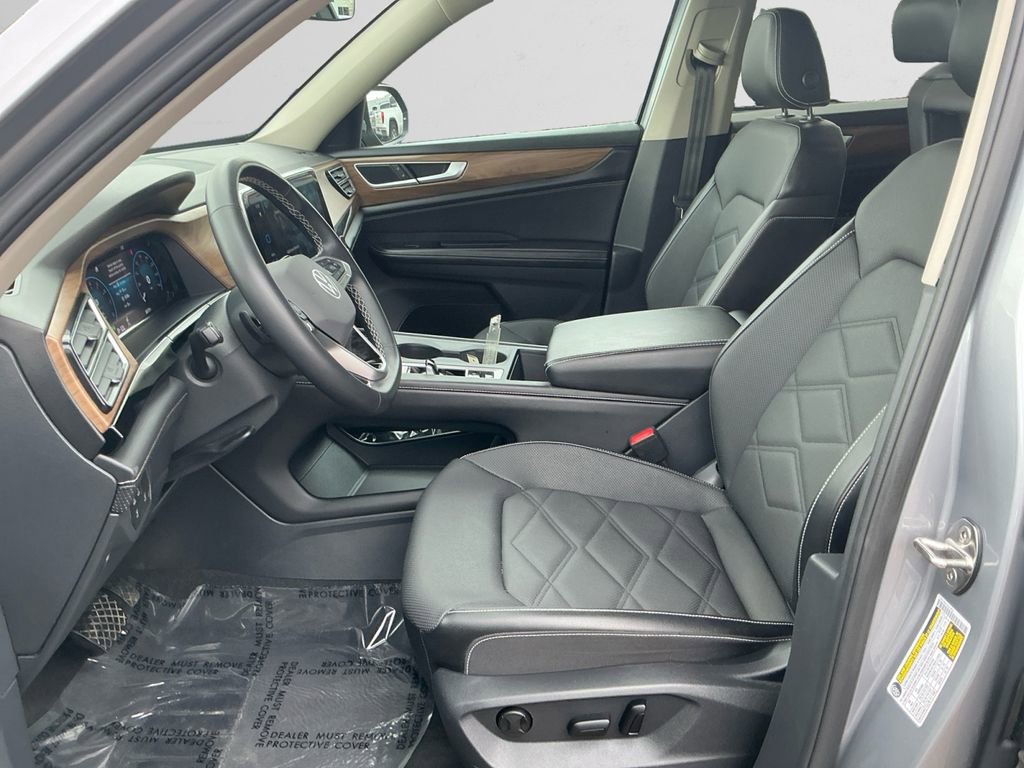 Used 2024 Volkswagen Atlas SE image 9