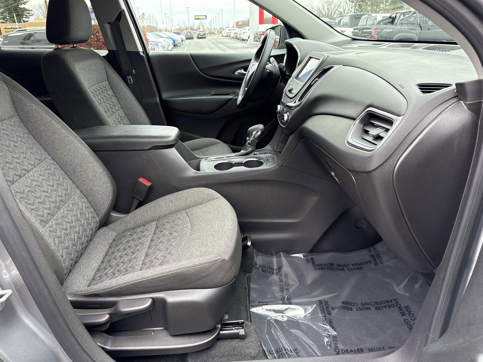 Used 2024 Chevrolet Equinox LT image 24