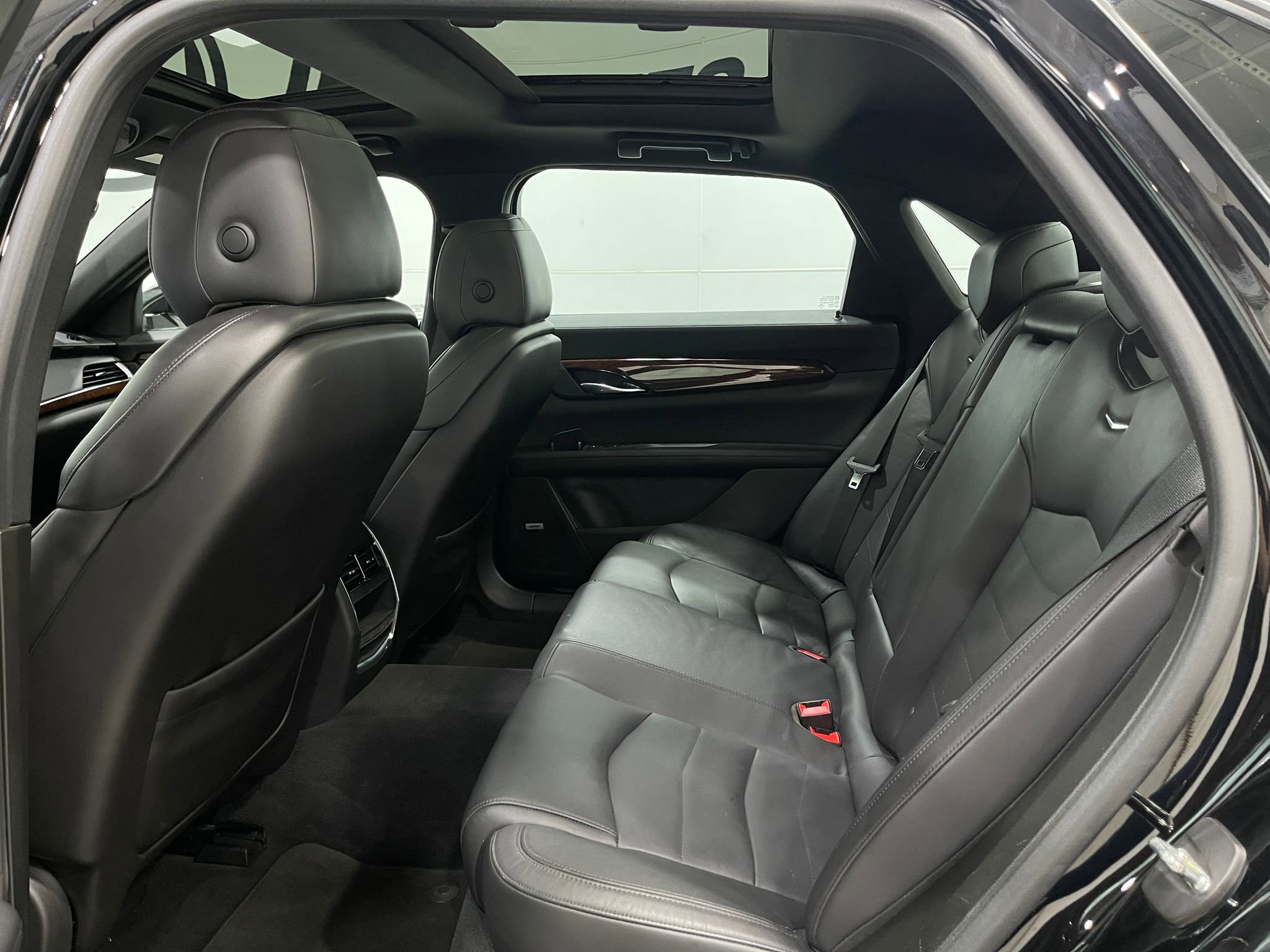 Used 2018 Cadillac CT6 3.6 AWD image 30