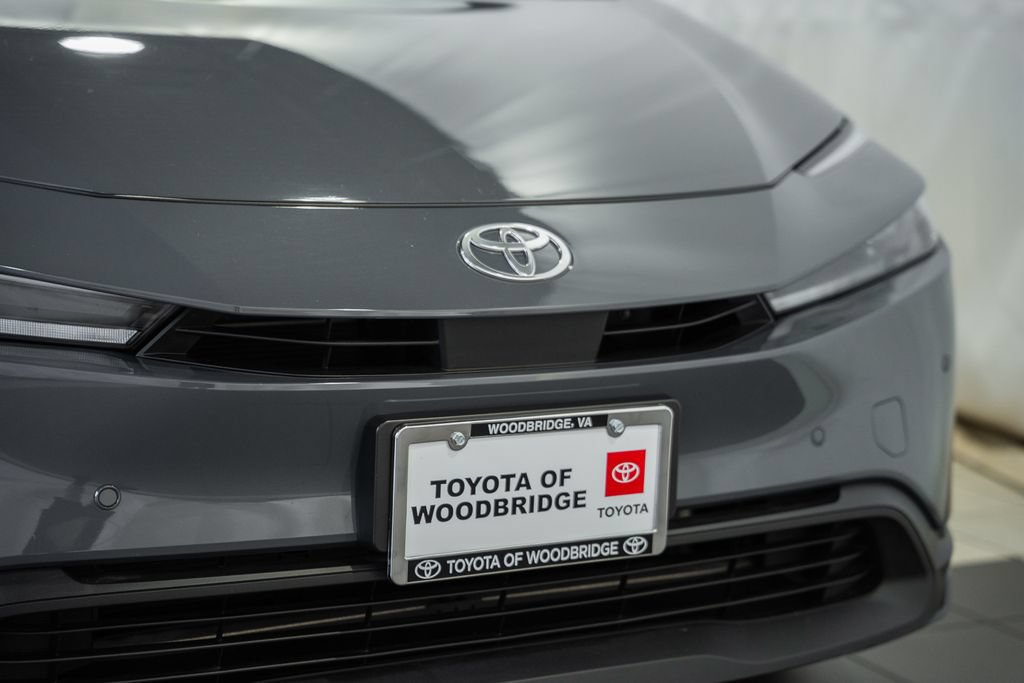 Used 2025 Toyota Prius LE FWD image 10