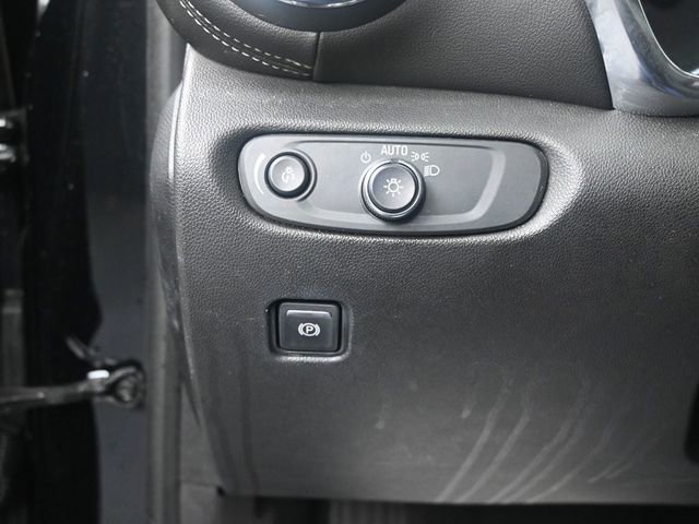 Used 2023 Chevrolet Blazer LT w/ Sound & Technology Package image 12