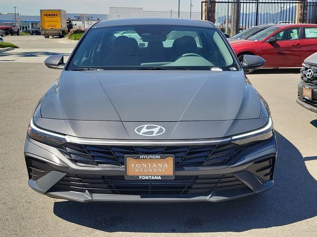 New 2026 Hyundai Elantra SE w/ Cargo Package image 24