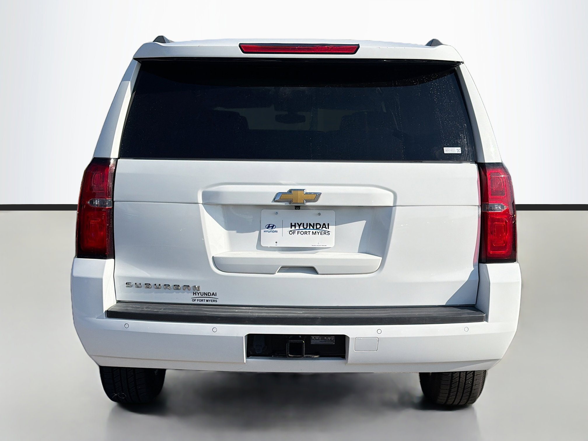 Used 2020 Chevrolet Suburban LS image 4