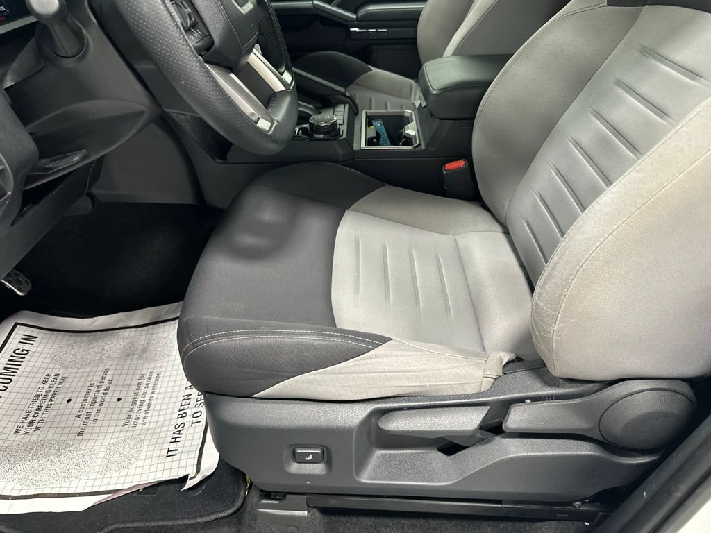 Used 2024 Toyota Tacoma TRD Sport AWD/4WD image 12