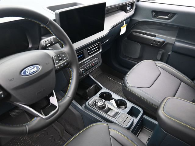New 2025 Ford Maverick Lobo image 25