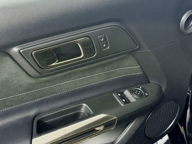 Used 2016 Ford Mustang Shelby GT350 w/ Technology Package image 20