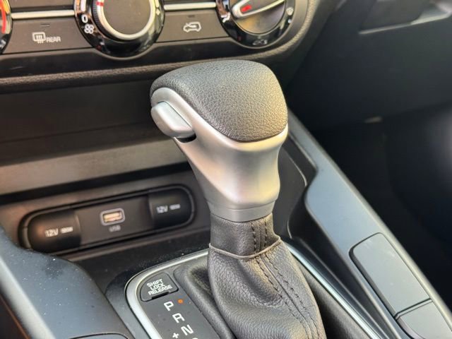 Certified 2025 Kia Soul LX w/ LX Technology Package image 23