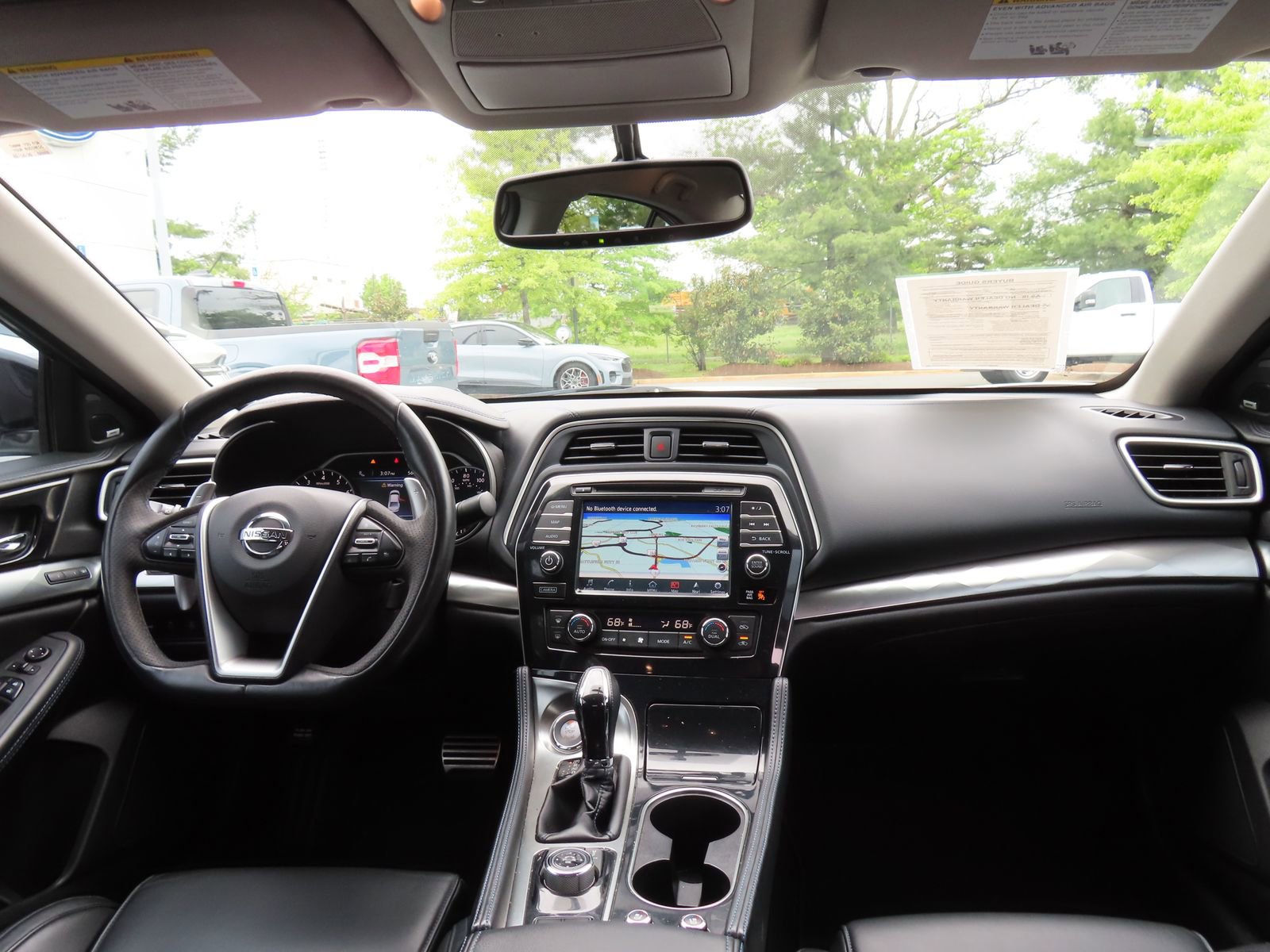 Used 2018 Nissan Maxima SR w/ Midnight Edition FWD image 16