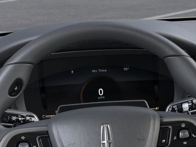 New 2025 Lincoln Corsair AWD image 13