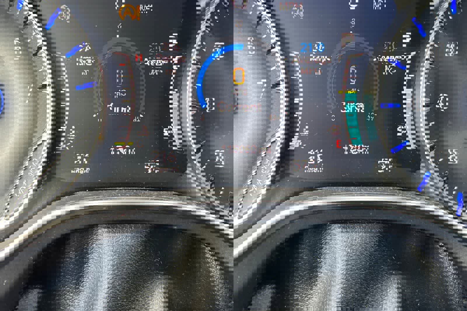 Used 2020 Chrysler Pacifica Limited FWD image 29