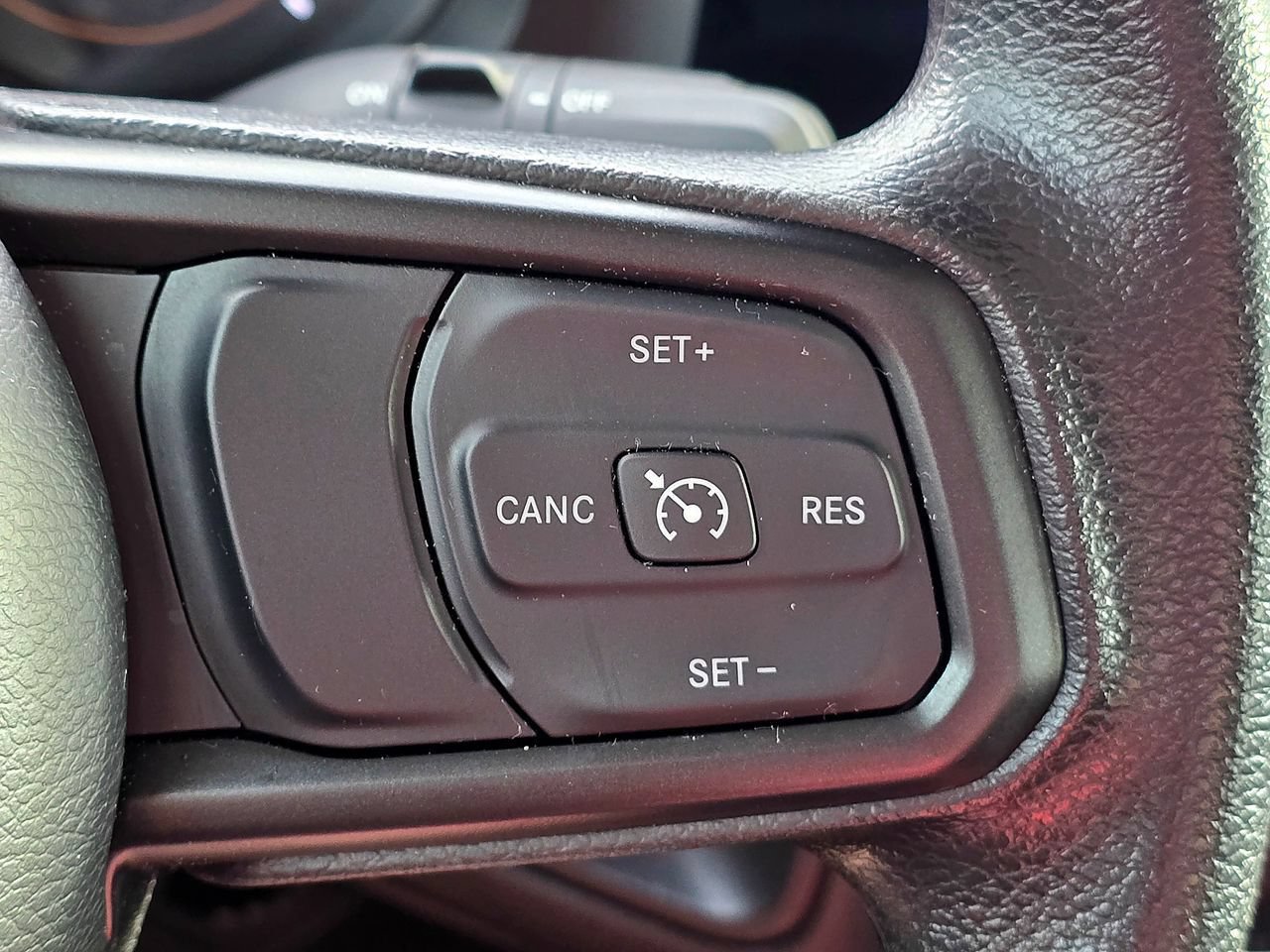 Used 2024 Jeep Wrangler Sport AWD/4WD image 25