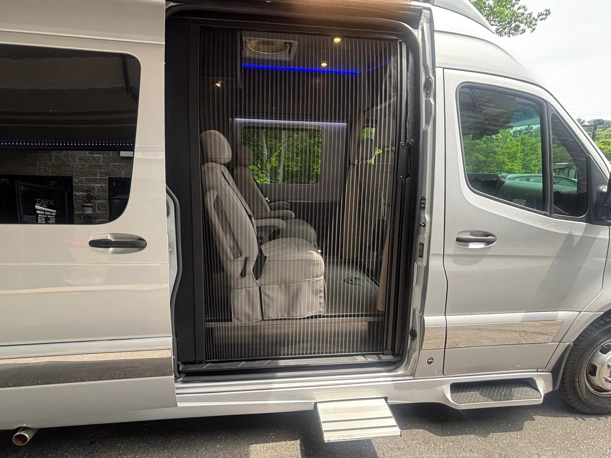 Used 2019 Mercedes-Benz Sprinter 3500 image 16