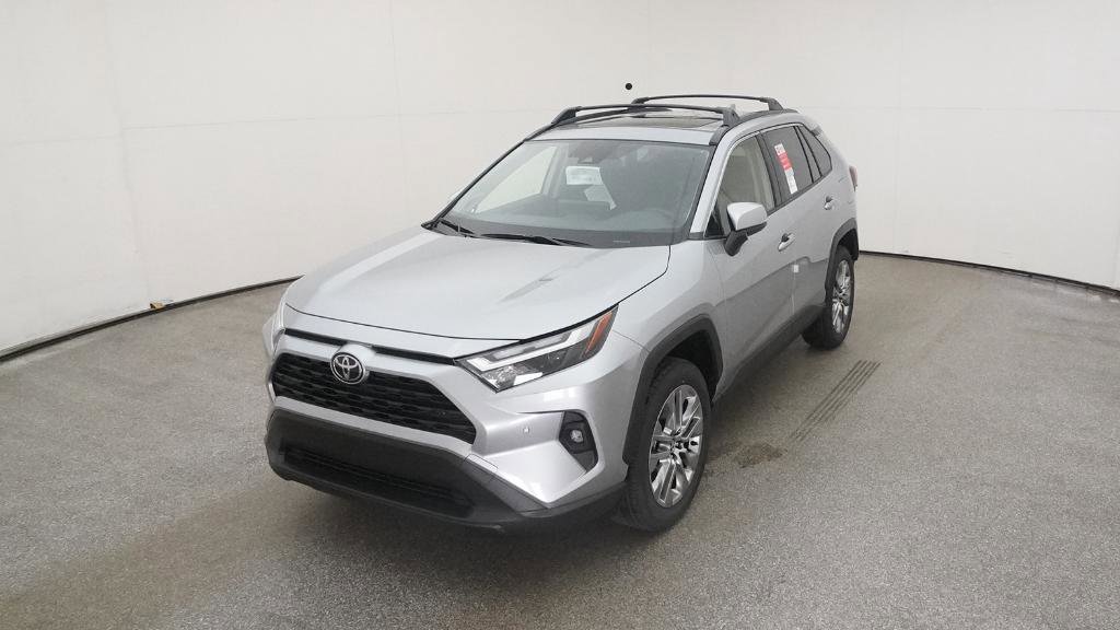 New 2025 Toyota RAV4 XLE Premium image 5