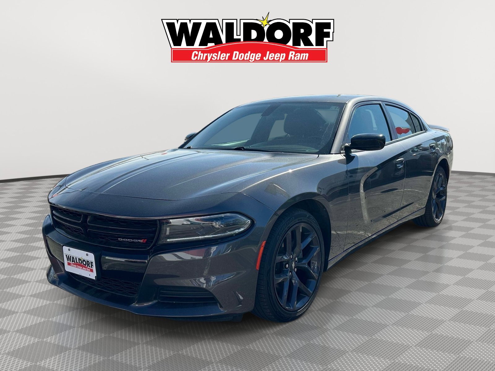 Used 2023 Dodge Charger SXT w/ Blacktop Package image 3