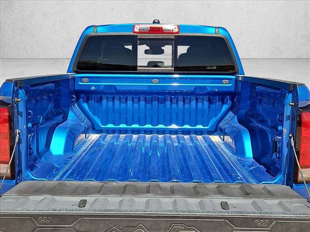 Used 2023 Chevrolet Colorado LT w/ LT Convenience Package III RWD image 6