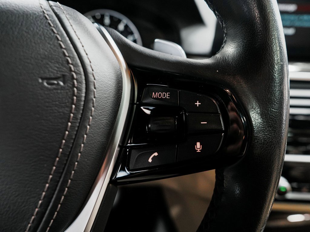 Used 2018 BMW 530i xDrive image 22