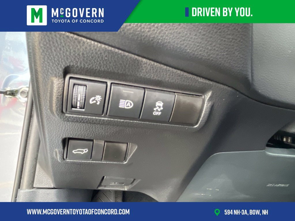 Used 2026 Toyota Corolla Cross XLE w/ Convenience Package AWD/4WD image 29
