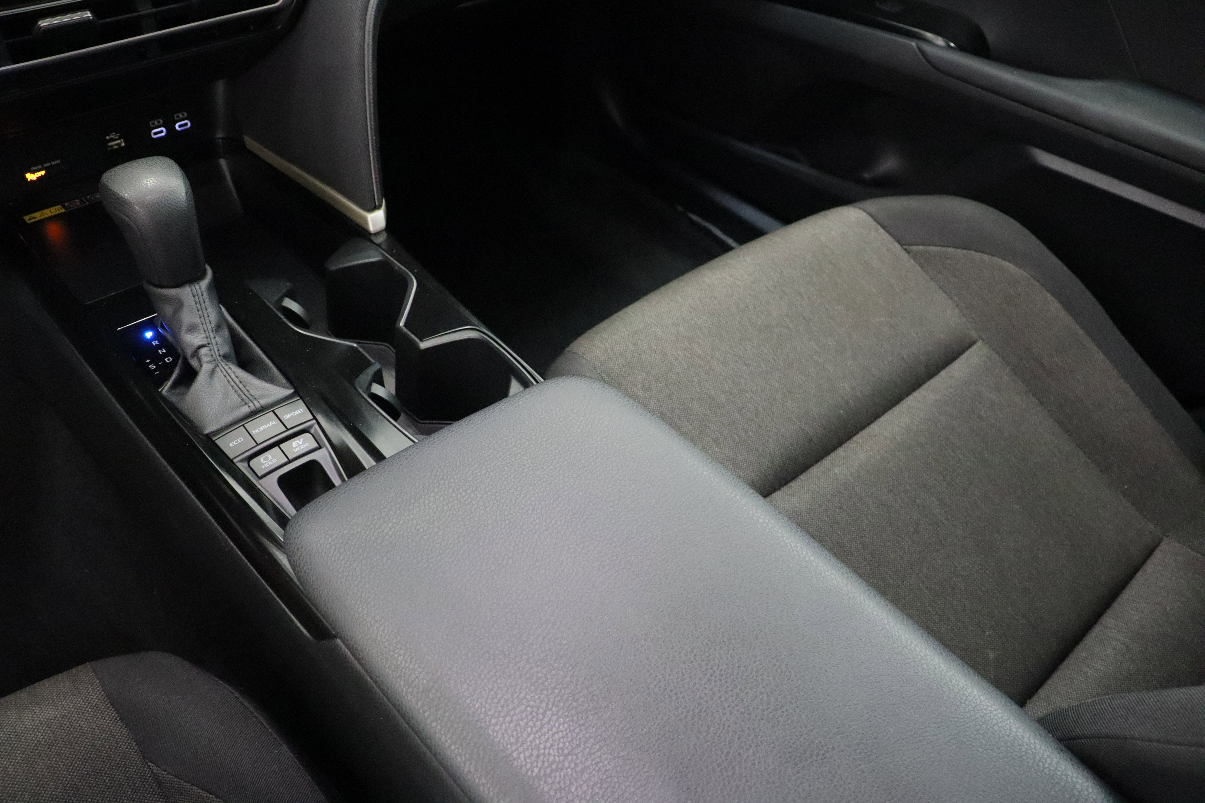 Certified 2025 Toyota Camry LE FWD image 16