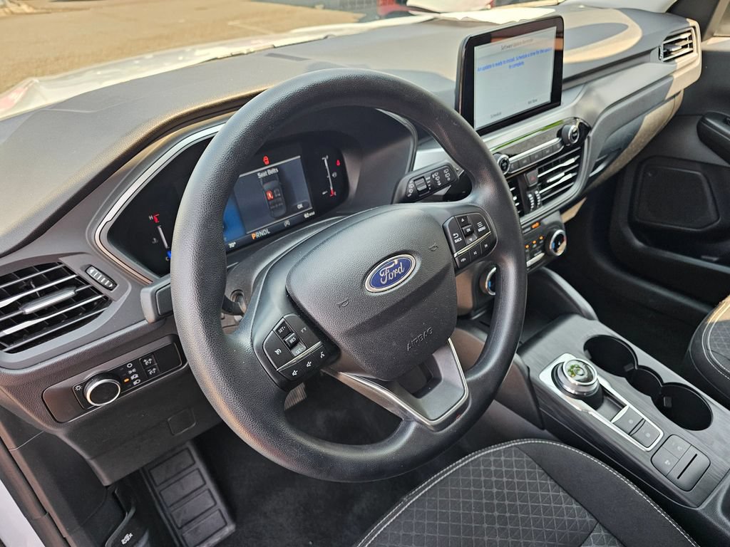 Used 2025 Ford Escape Active AWD/4WD image 24