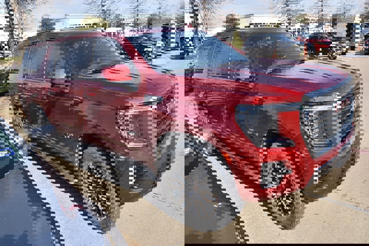 Used 2024 GMC Yukon XL AT4 w/ Technology Package image 5