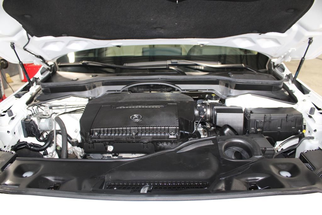 Used 2023 Acura MDX SH-AWD w/ Advance Package image 16