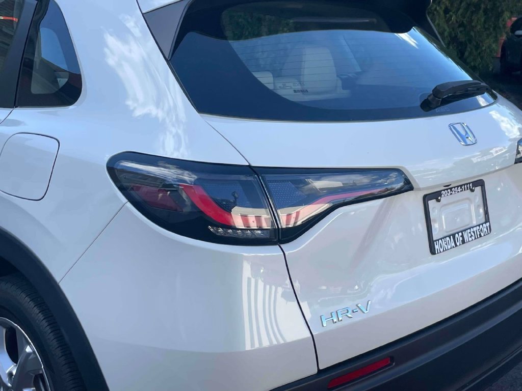 Certified 2024 Honda HR-V LX image 10