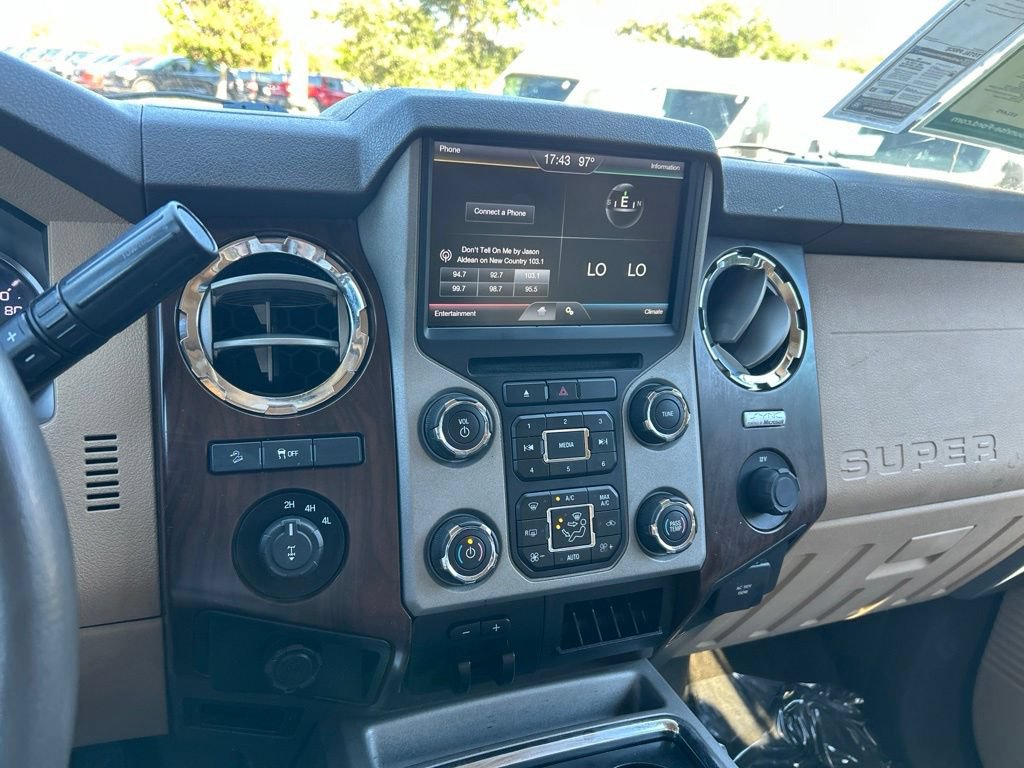 Used 2014 Ford F250 Lariat w/ Chrome Package AWD/4WD image 30