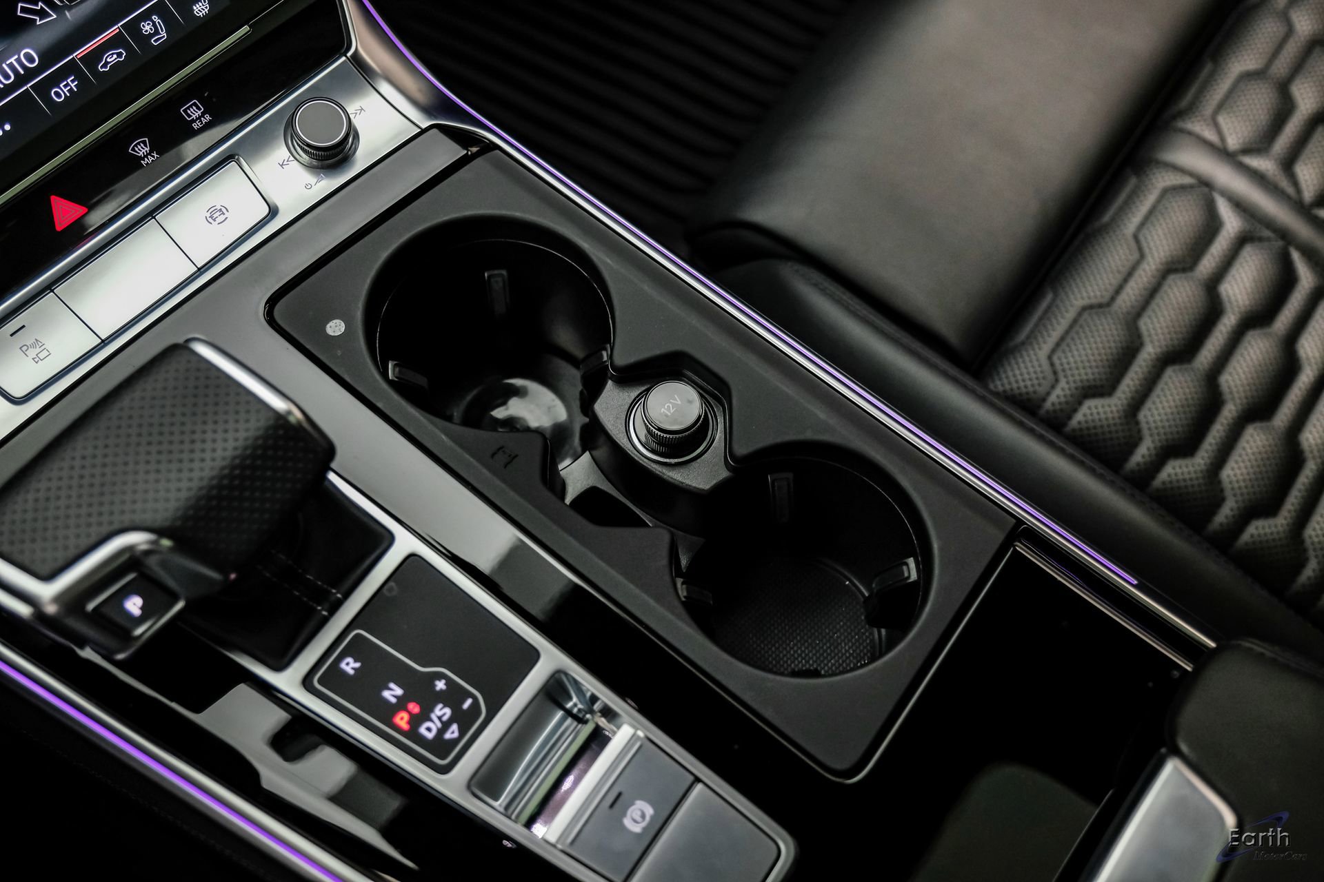 Used 2023 Audi RS 6 w/ Black Optic Package image 71