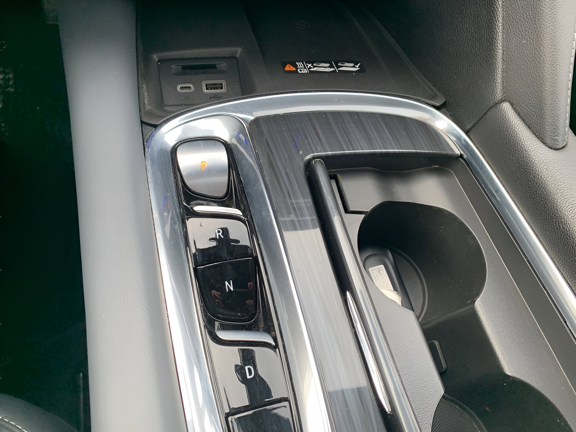 Used 2023 Buick Enclave Essence w/ Experience Buick Package image 17