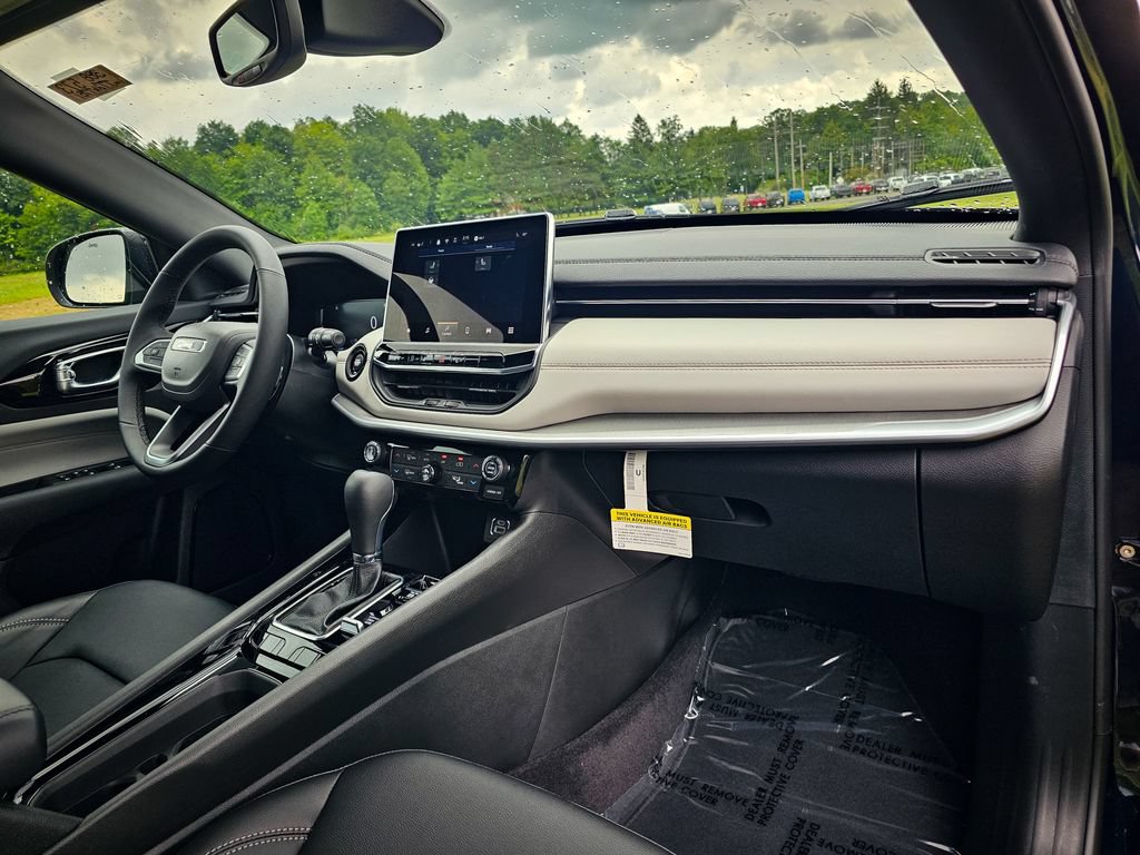 New 2026 Jeep Compass Limited AWD/4WD image 35