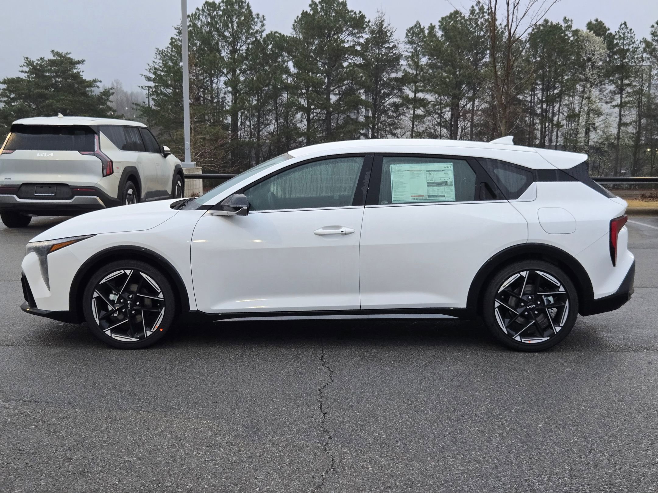 New 2026 Kia K4 GT-Line FWD image 4