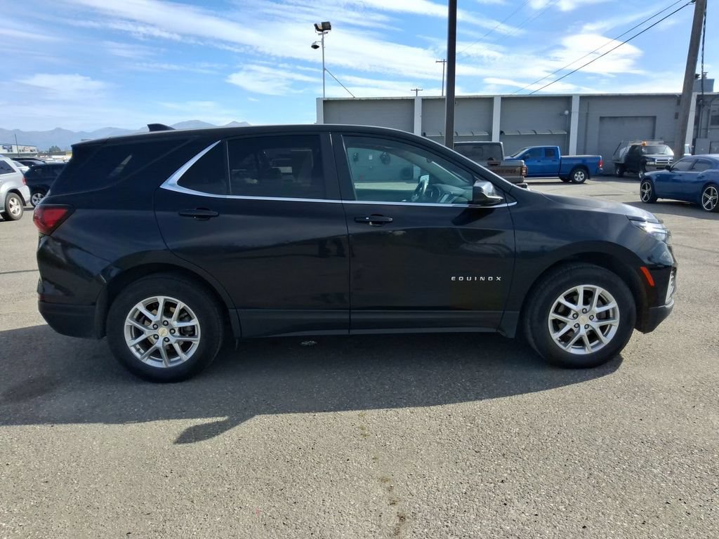 Used 2023 Chevrolet Equinox LT AWD/4WD image 9