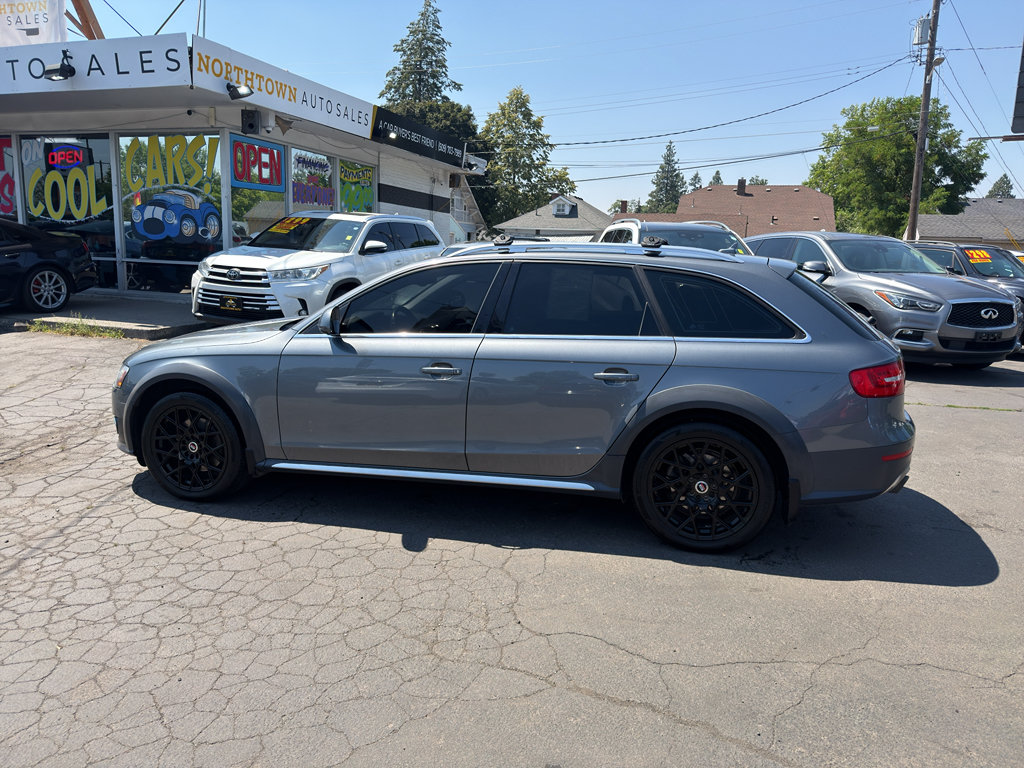 Used 2013 Audi A4 Premium Plus w/ Premium Plus Pkg AWD/4WD image 3