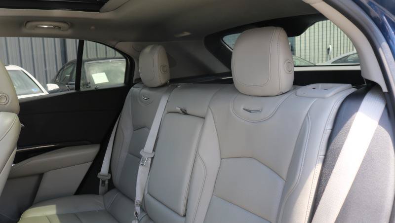 Used 2020 Cadillac XT4 Premium Luxury AWD/4WD image 20