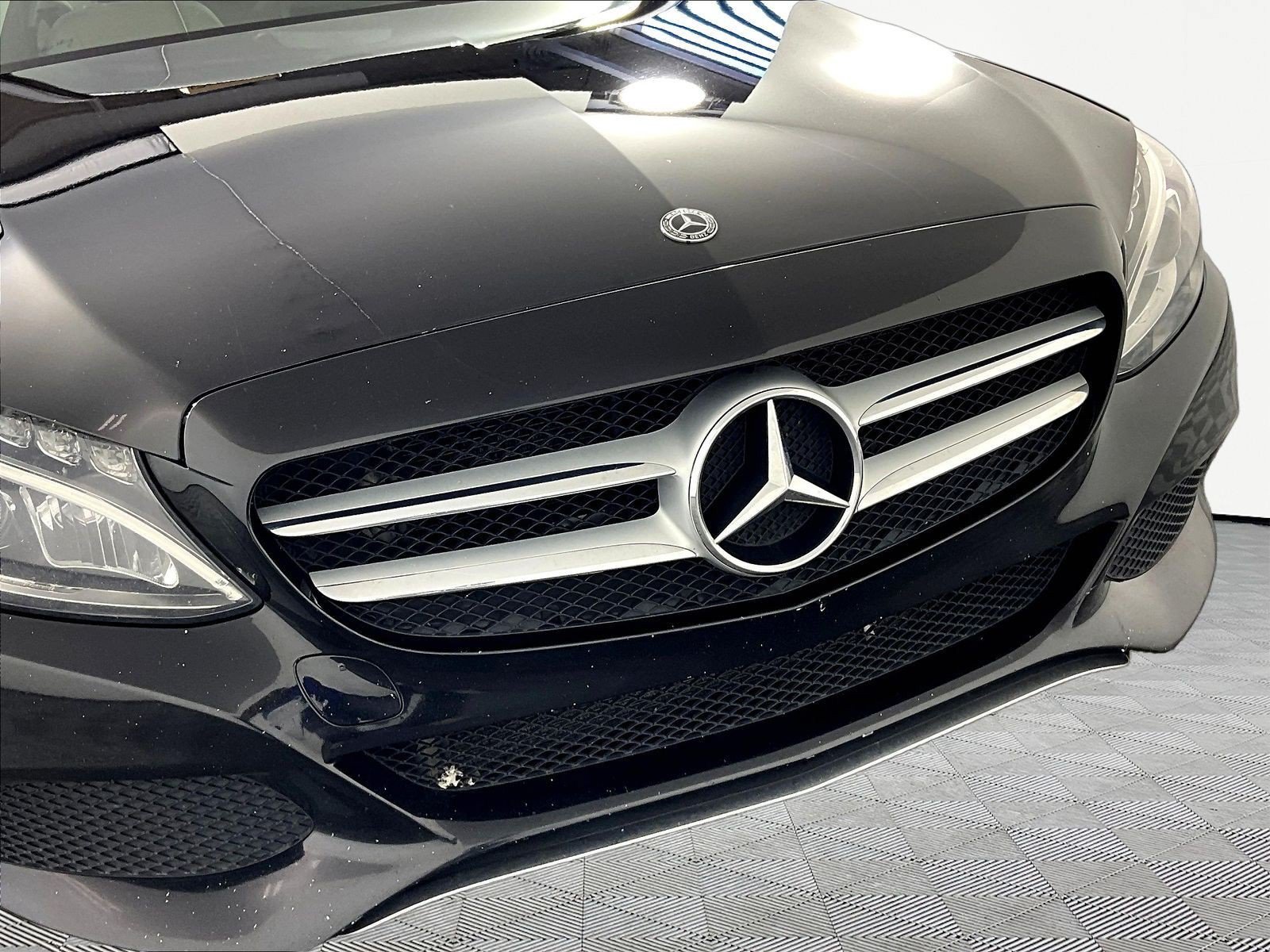 Used 2018 Mercedes-Benz C 300 4MATIC Sedan image 27
