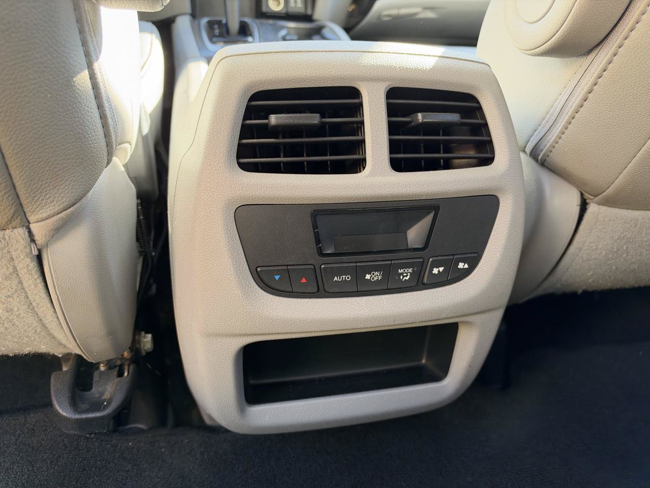 Used 2016 Honda Pilot EX-L image 38