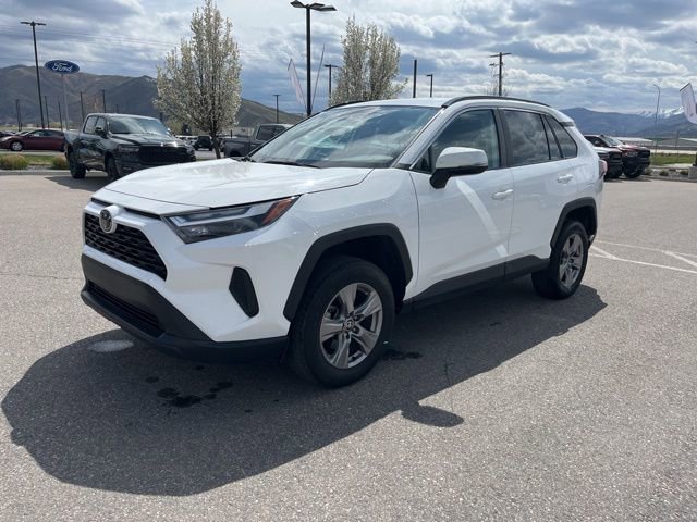 Used 2024 Toyota RAV4 XLE image 8