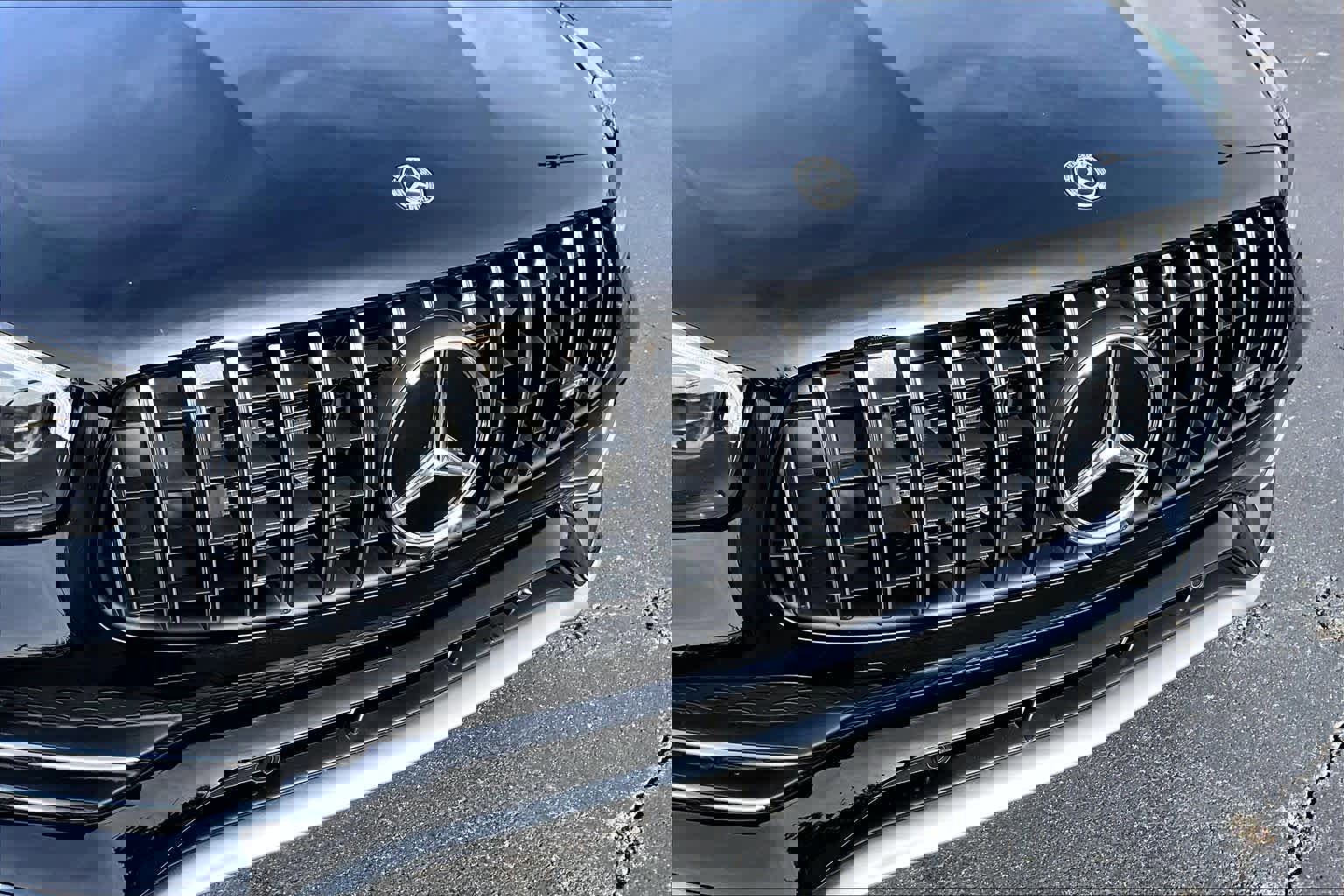 Used 2023 Mercedes-Benz GLC 43 AMG 4MATIC Coupe image 29