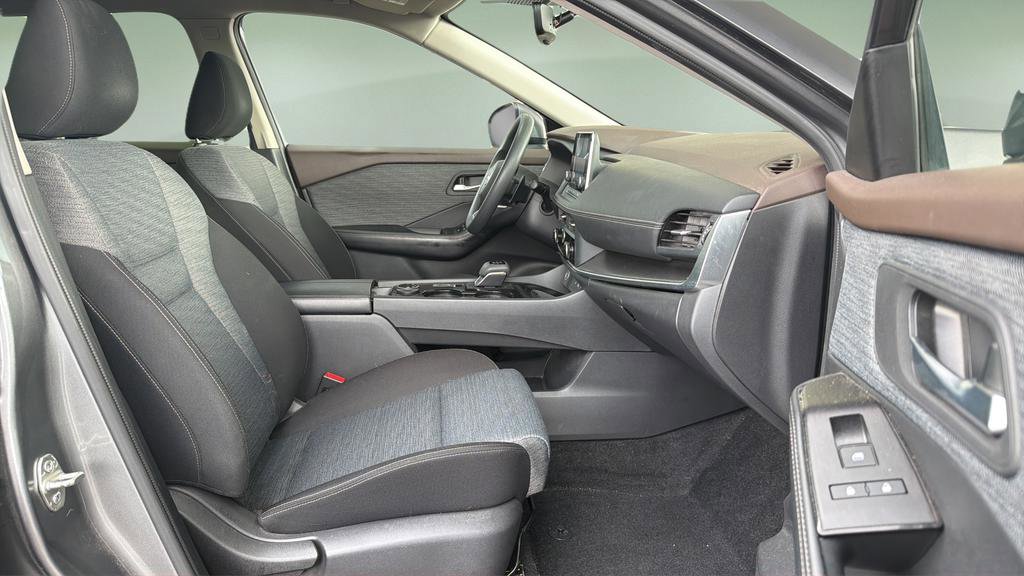 Certified 2023 Nissan Rogue SV AWD/4WD image 11