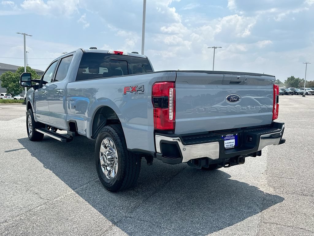 Used 2025 Ford F350 Lariat w/ Chrome Package AWD/4WD image 6