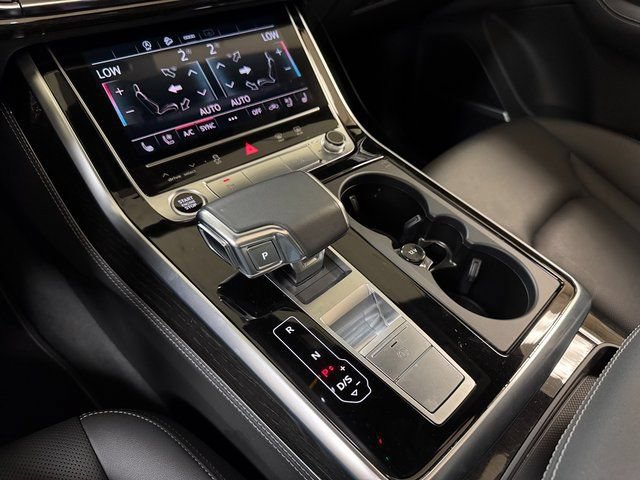Used 2025 Audi Q7 3.0T Premium Plus w/ Premium Plus Package AWD/4WD image 21