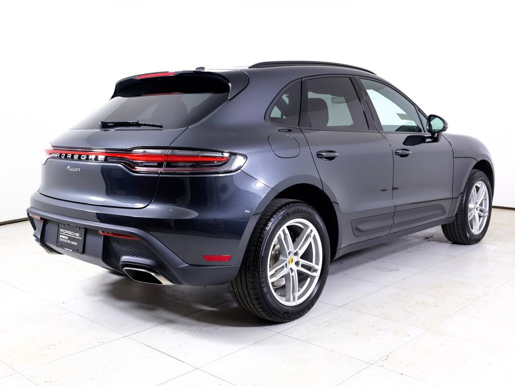 Certified 2026 Porsche Macan image 33