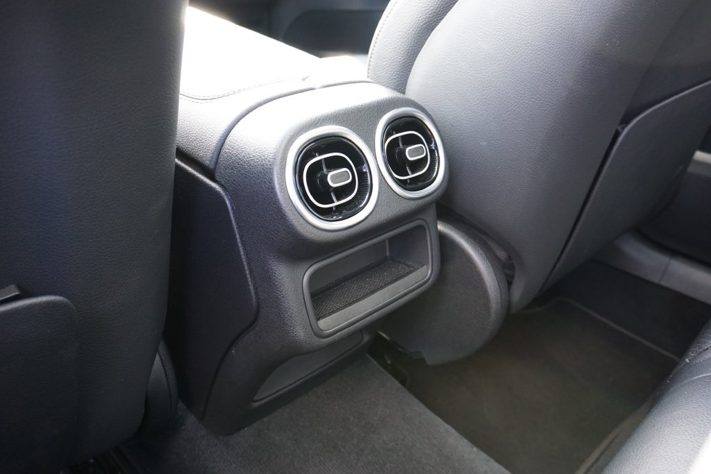 Certified 2025 Mercedes-Benz GLC 300 image 27