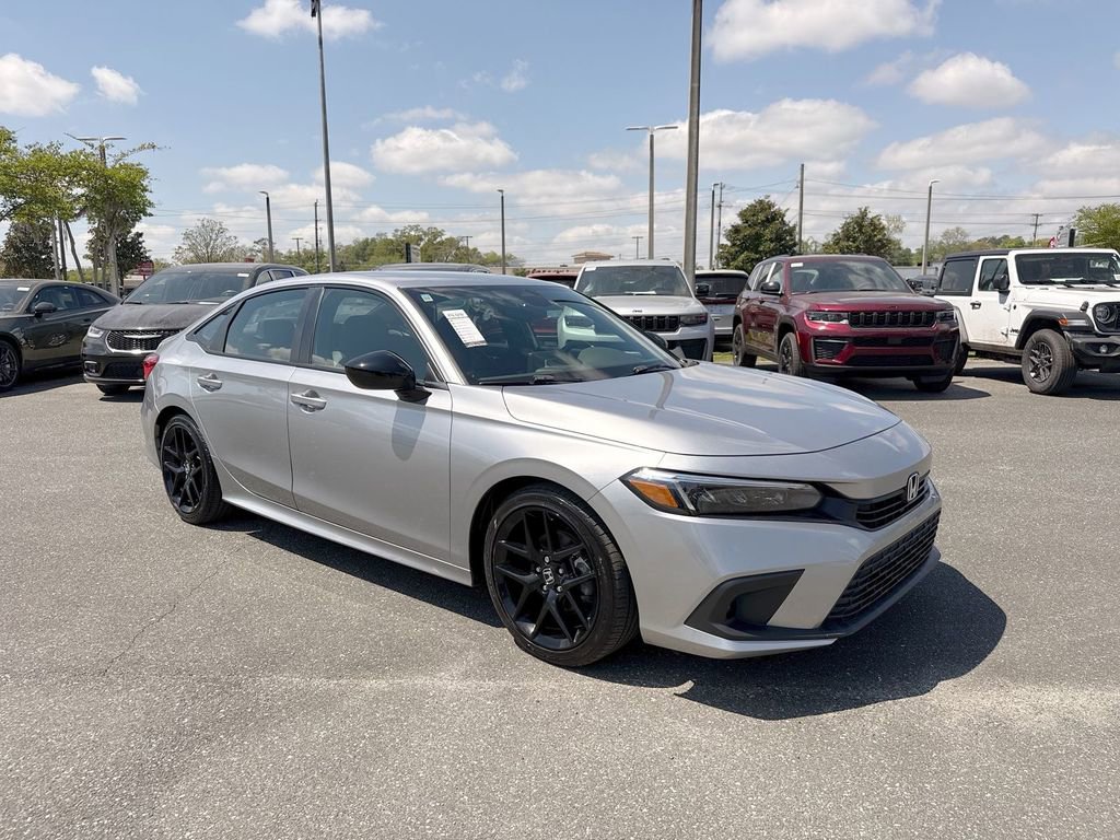 Used 2024 Honda Civic Sport image 1