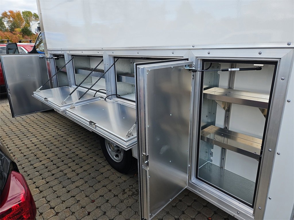 New 2025 Chevrolet Express 3500 w/ Power Convenience Package image 16