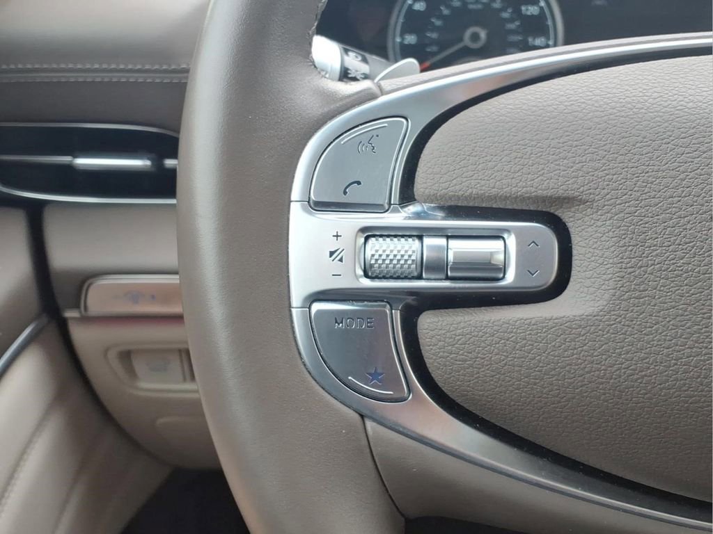 Used 2024 Genesis GV80 2.5T w/ Advanced Package image 16