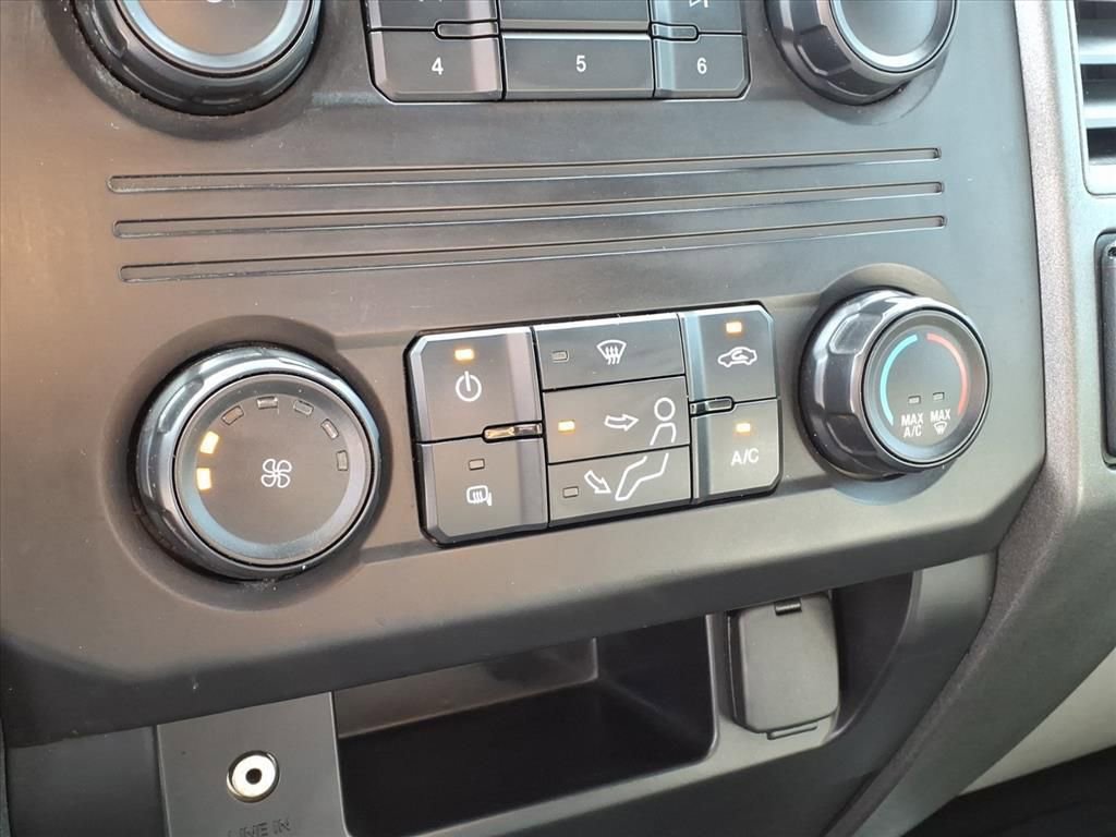 Used 2018 Ford F350 XL w/ Power Equipment Group image 8