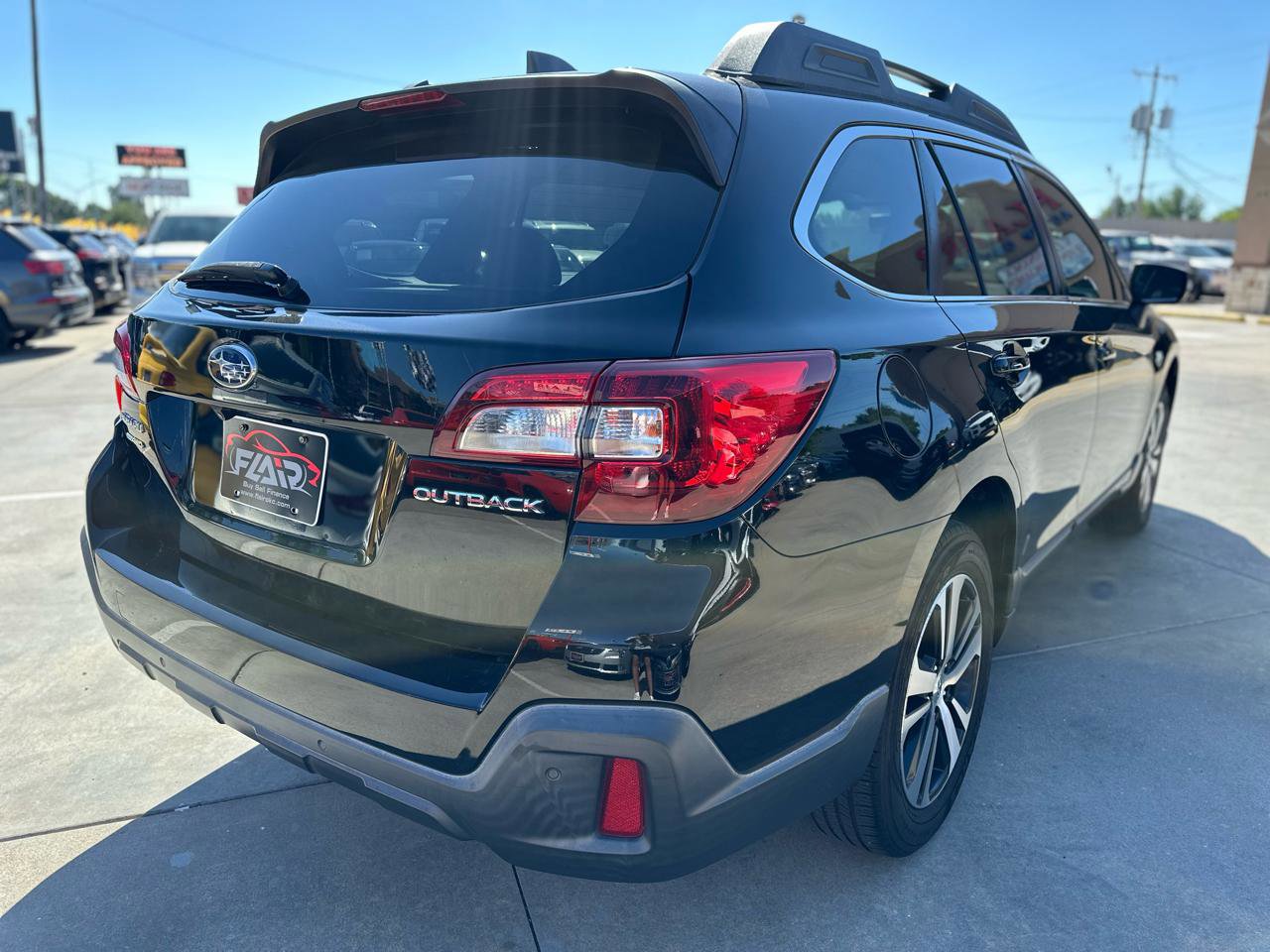 Used 2019 Subaru Outback 2.5i Limited image 7