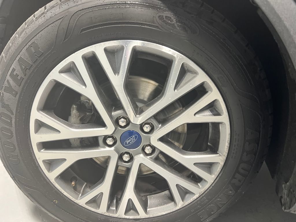 Used 2022 Ford Escape SEL image 29