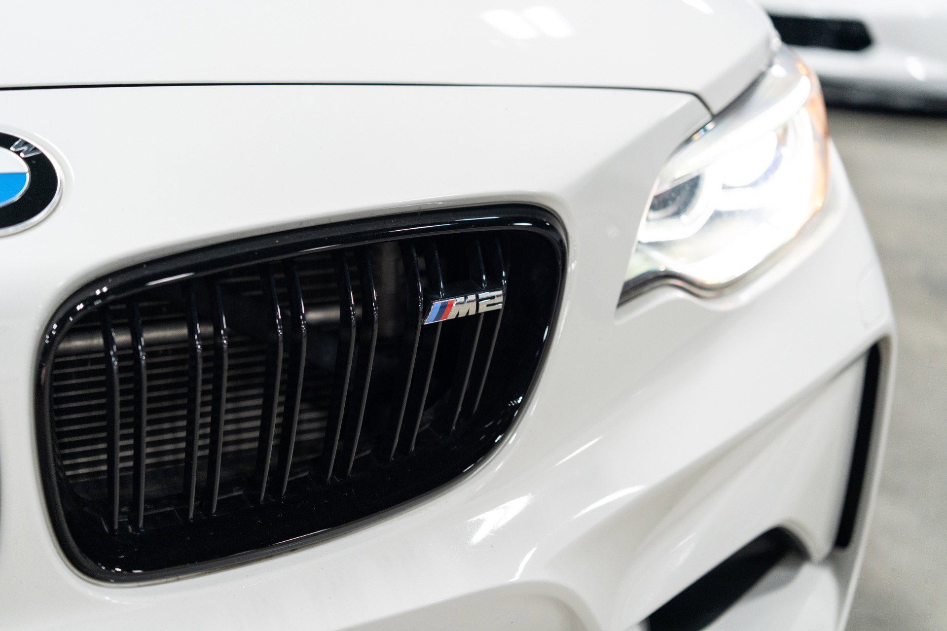 Used 2016 BMW M2 RWD image 11